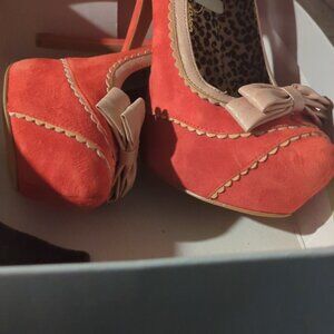 Jessica Simpson heels